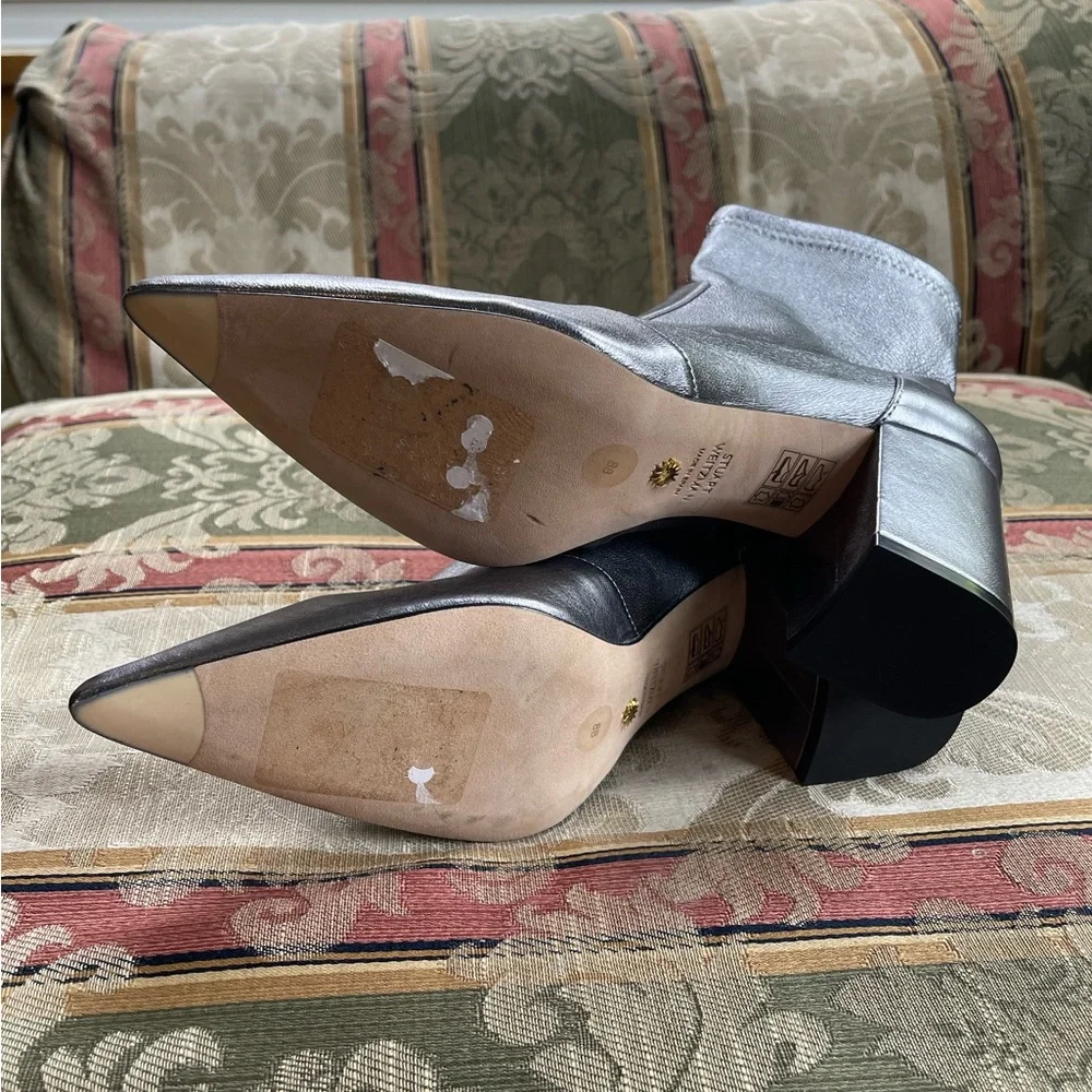 STUART WEITZMAN Metallic Block Heel Sock Booties. Size 8
 N1-10 - Picture 8 of 8